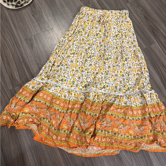 Free People Dresses & Skirts - Floral maxi skirt new
